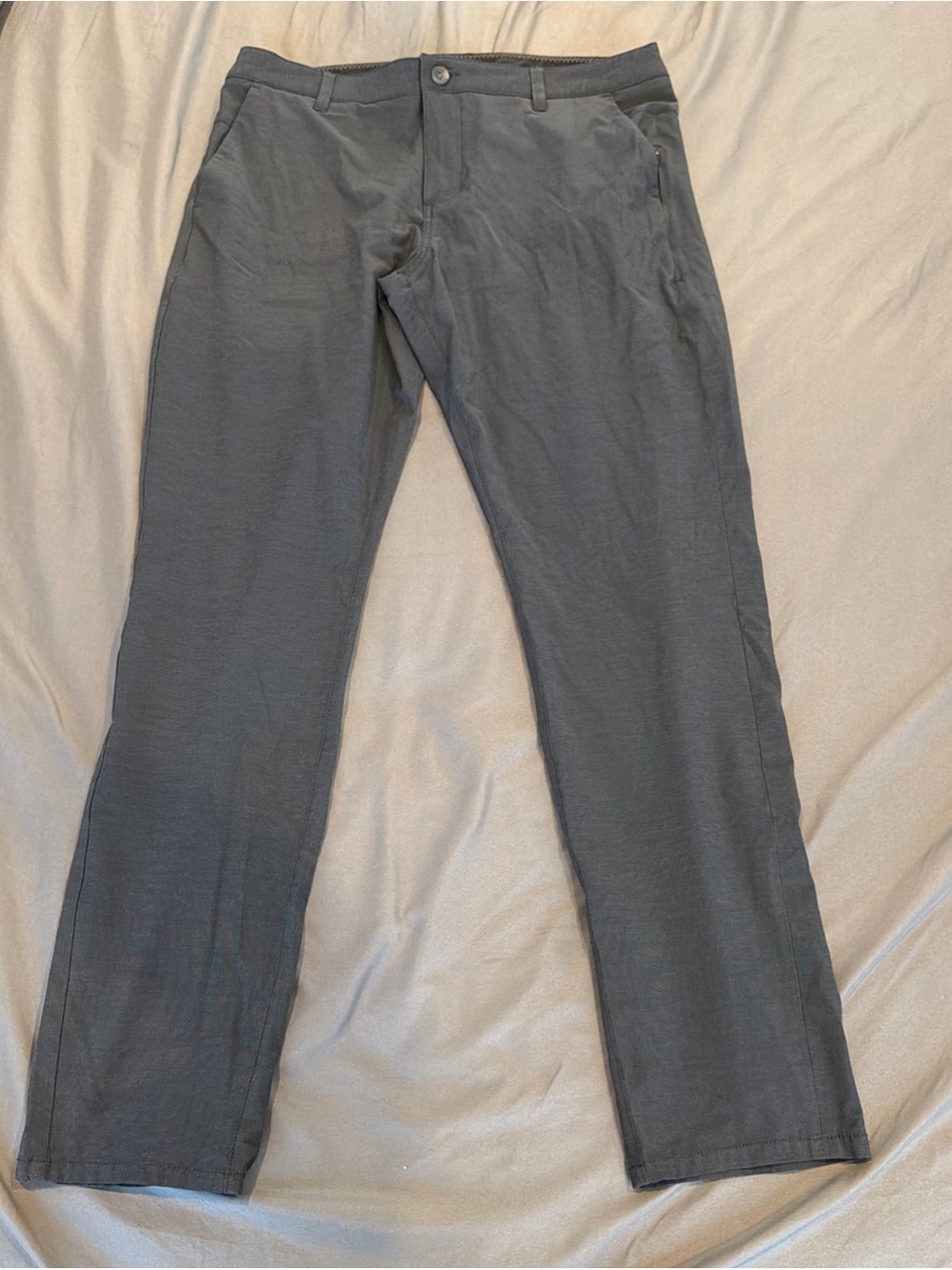 Vuori Meta Pants Mens 33x30.5 Dark Gray Performance Stretch V431 Straight Golf